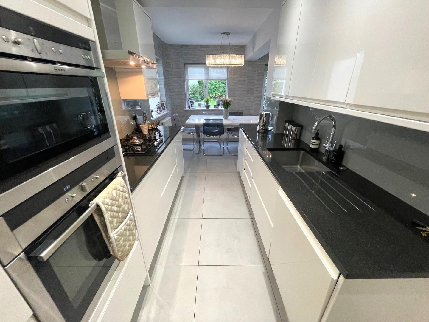 Worcester Crescent, Mill Hill